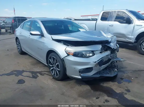 1G1ZD5ST0JF271650 2018 CHEVROLET MALIBU - Image 1