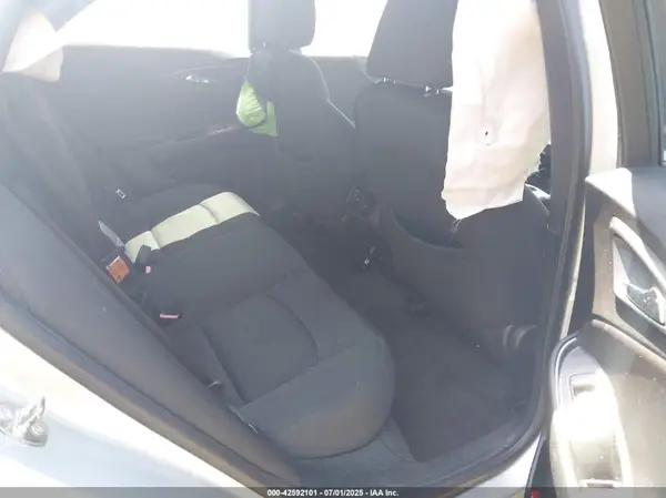 1G1ZD5ST0JF273415 2018 CHEVROLET MALIBU - Image 8