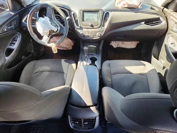 1G1ZD5ST0JF273964 2018 CHEVROLET MALIBU - Image 8