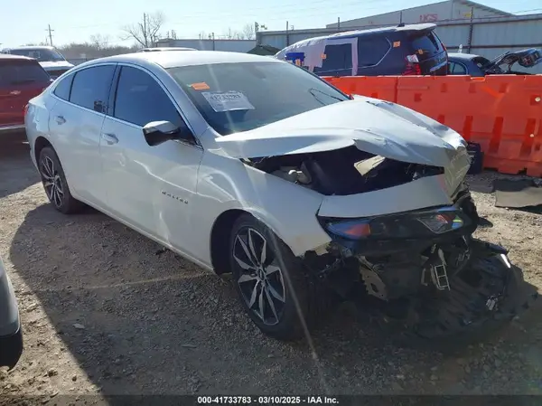 1G1ZD5ST0JF282650 2018 CHEVROLET MALIBU - Image 1