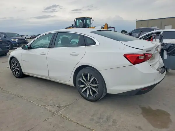 1G1ZD5ST0JF285841 2018 CHEVROLET MALIBU - Image 2