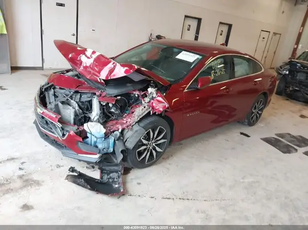 1G1ZD5ST0JF288271 2018 CHEVROLET MALIBU - Image 2