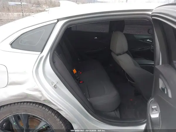 1G1ZD5ST0JF290375 2018 CHEVROLET MALIBU - Image 8