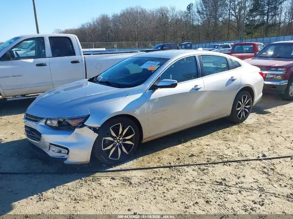 1G1ZD5ST0JF292207 2018 CHEVROLET MALIBU - Image 2
