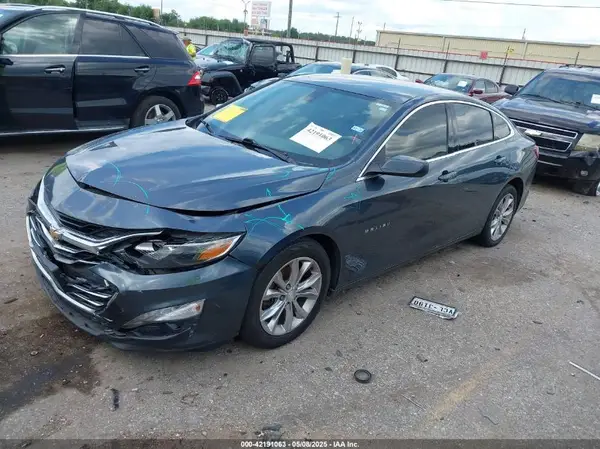 1G1ZD5ST0KF107266 2019 CHEVROLET MALIBU - Image 2