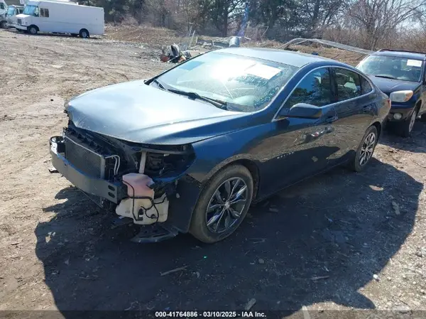 1G1ZD5ST0KF117490 2019 CHEVROLET MALIBU - Image 2