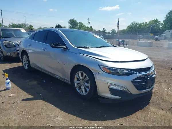 1G1ZD5ST0KF120020 2019 CHEVROLET MALIBU - Image 1