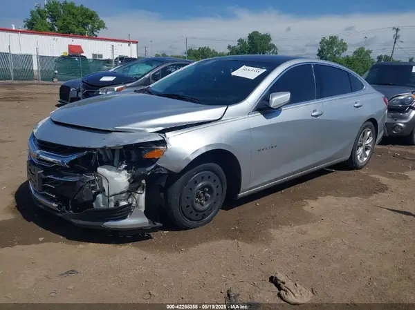 1G1ZD5ST0KF120020 2019 CHEVROLET MALIBU - Image 2
