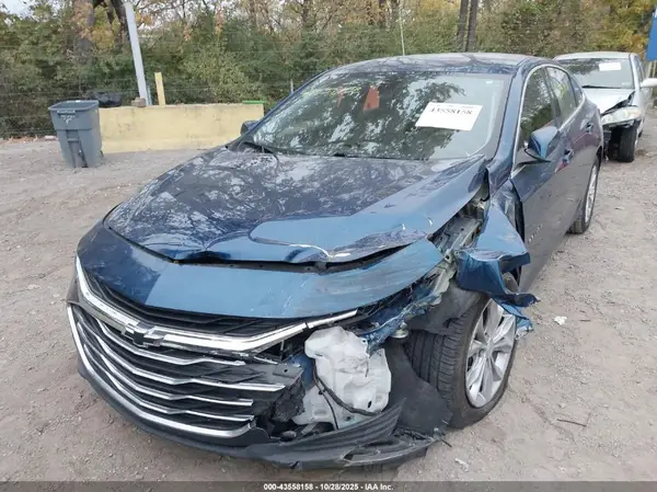 1G1ZD5ST0KF121104 2019 CHEVROLET MALIBU - Image 2