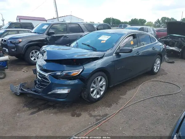 1G1ZD5ST0KF133608 2019 CHEVROLET MALIBU - Image 2