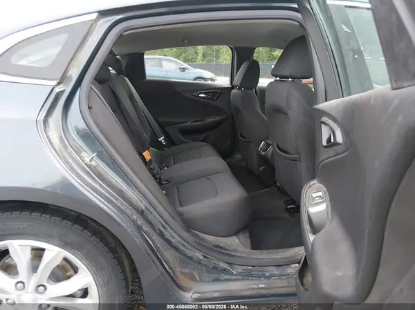 1G1ZD5ST0KF136850 2019 CHEVROLET MALIBU - Image 8