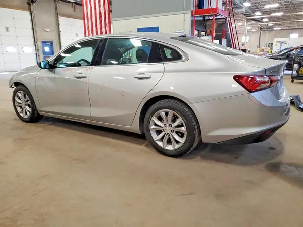 1G1ZD5ST0KF138677 2019 CHEVROLET MALIBU - Image 2