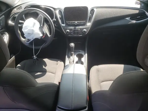 1G1ZD5ST0KF138775 2019 CHEVROLET MALIBU - Image 8
