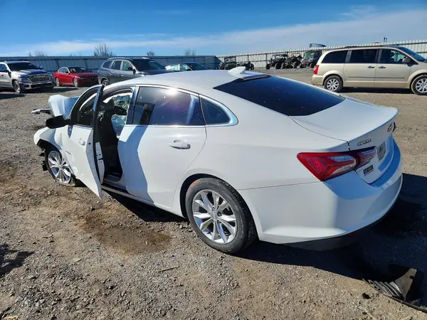 1G1ZD5ST0KF143202 2019 CHEVROLET MALIBU - Image 2