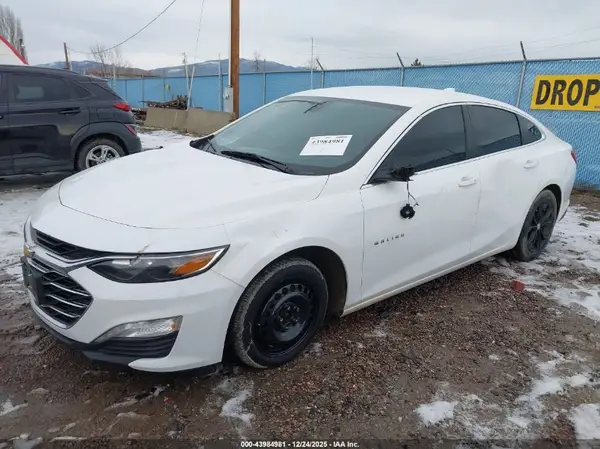 1G1ZD5ST0KF153471 2019 CHEVROLET MALIBU - Image 2