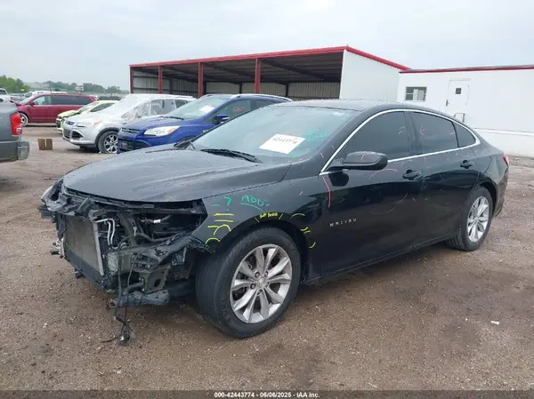 1G1ZD5ST0KF157102 2019 CHEVROLET MALIBU - Image 2