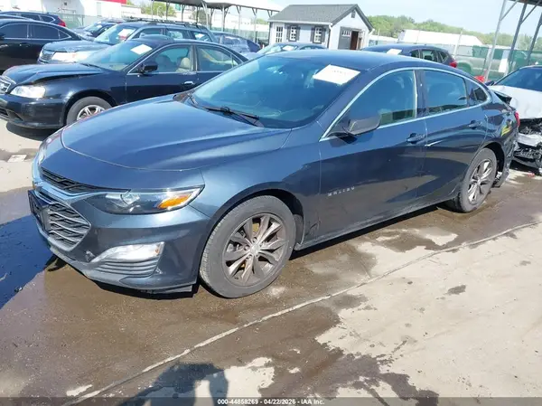 1G1ZD5ST0KF158539 2019 CHEVROLET MALIBU - Image 2