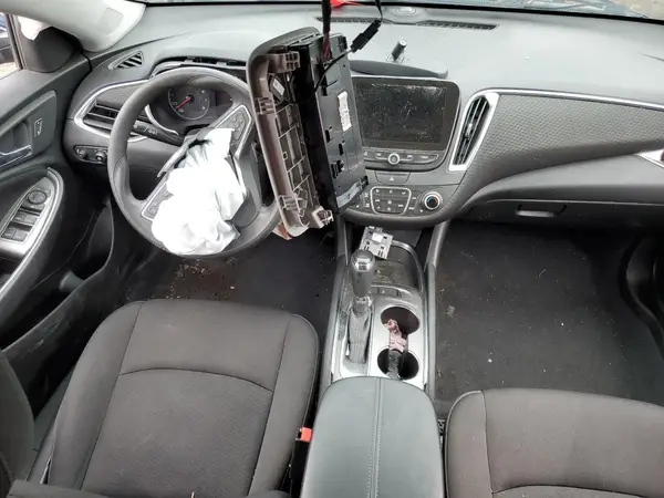 1G1ZD5ST0KF159562 2019 CHEVROLET MALIBU - Image 8