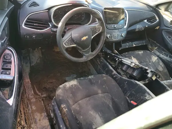 1G1ZD5ST0KF169167 2019 CHEVROLET MALIBU - Image 8