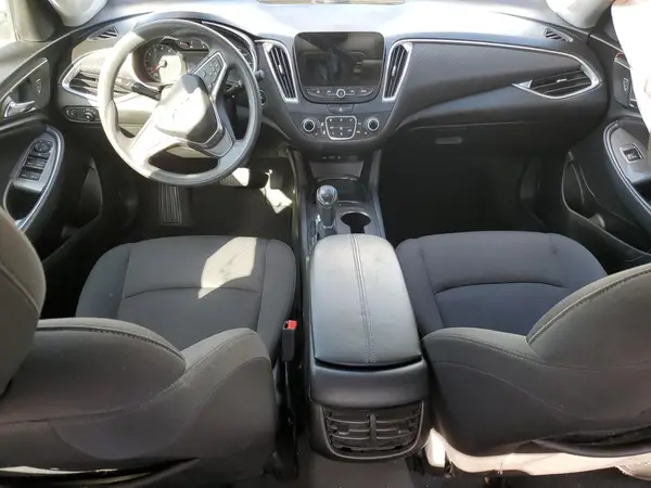 1G1ZD5ST0KF172070 2019 CHEVROLET MALIBU - Image 8