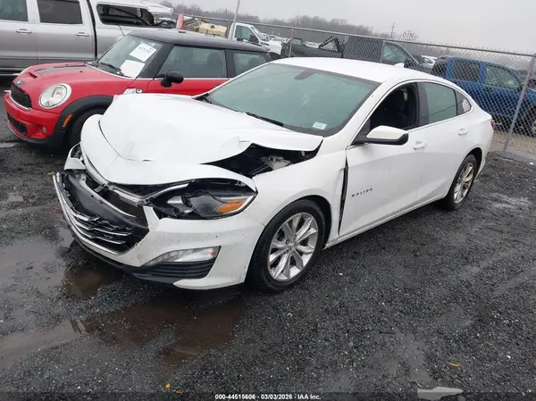 1G1ZD5ST0KF179956 2019 CHEVROLET MALIBU - Image 2