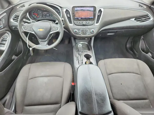 1G1ZD5ST0KF188608 2019 CHEVROLET MALIBU - Image 8