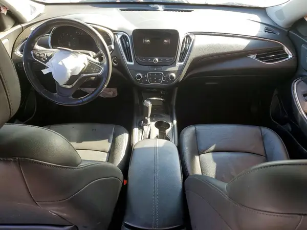 1G1ZD5ST0KF193050 2019 CHEVROLET MALIBU - Image 8