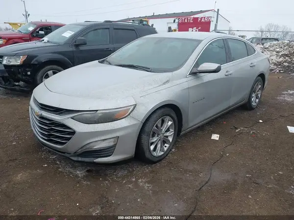 1G1ZD5ST0KF200899 2019 CHEVROLET MALIBU - Image 2