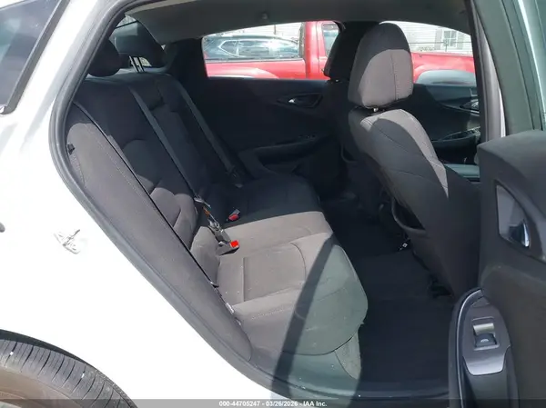 1G1ZD5ST0KF201258 2019 CHEVROLET MALIBU - Image 8