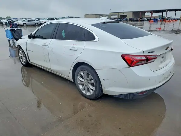 1G1ZD5ST0KF201566 2019 CHEVROLET MALIBU - Image 2