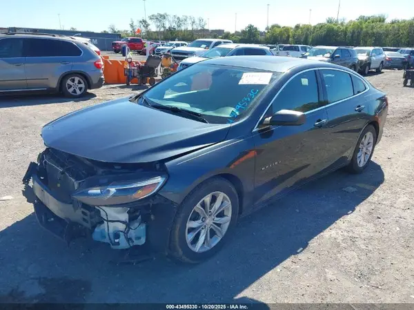 1G1ZD5ST0KF209358 2019 CHEVROLET MALIBU - Image 2