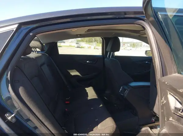 1G1ZD5ST0KF209358 2019 CHEVROLET MALIBU - Image 8