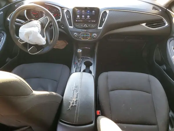 1G1ZD5ST0KF215919 2019 CHEVROLET MALIBU - Image 8