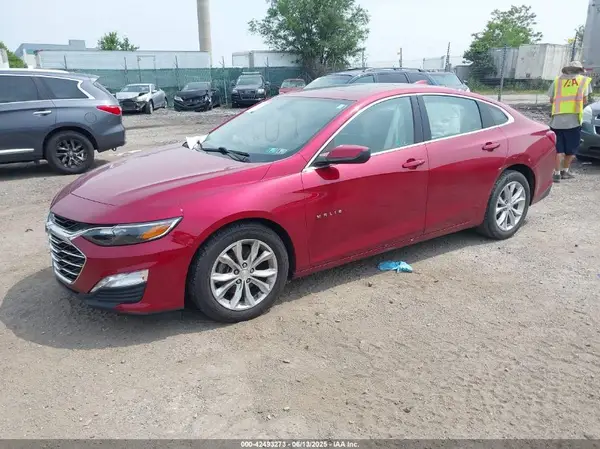 1G1ZD5ST0KF228119 2019 CHEVROLET MALIBU - Image 2