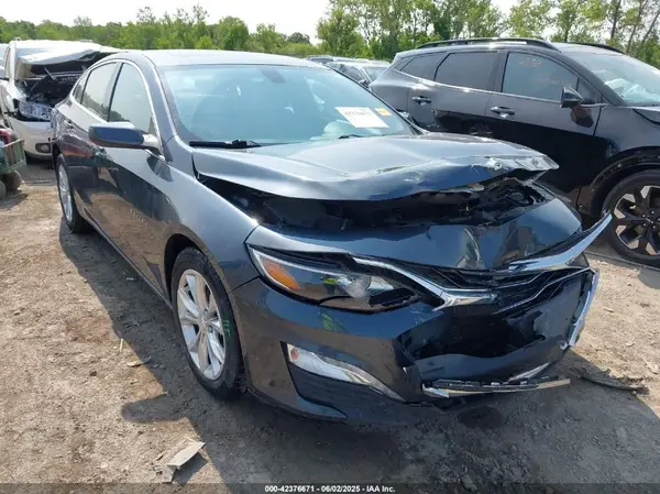 1G1ZD5ST0LF008884 2020 CHEVROLET MALIBU - Image 1