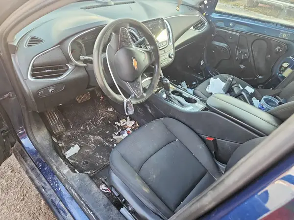 1G1ZD5ST0LF110010 2020 CHEVROLET MALIBU - Image 8