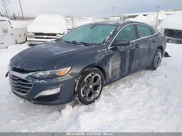 1G1ZD5ST0LF110895 2020 CHEVROLET MALIBU - Image 2