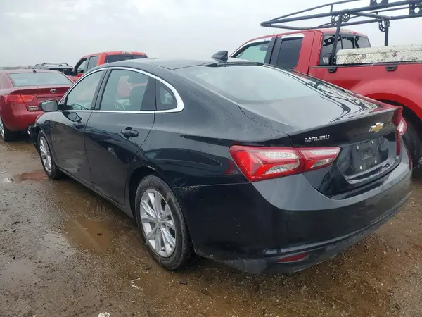 1G1ZD5ST0LF111447 2020 CHEVROLET MALIBU - Image 2