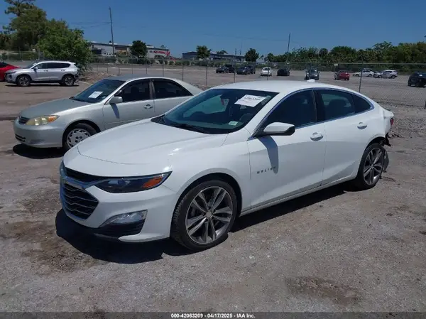 1G1ZD5ST0LF113392 2020 CHEVROLET MALIBU - Image 2