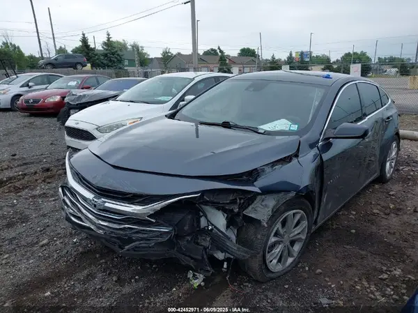 1G1ZD5ST0MF012466 2021 CHEVROLET MALIBU - Image 2