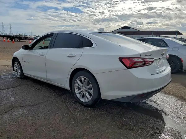 1G1ZD5ST0MF062073 2021 CHEVROLET MALIBU - Image 2