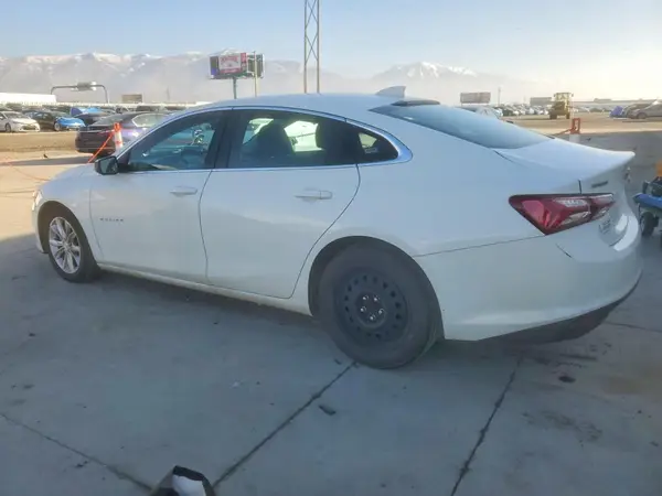 1G1ZD5ST0MF066723 2021 CHEVROLET MALIBU - Image 2