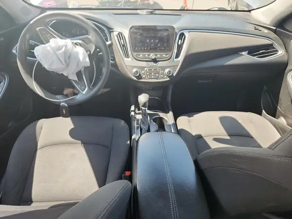 1G1ZD5ST0MF075955 2021 CHEVROLET MALIBU - Image 8