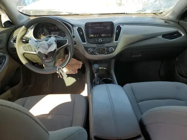 1G1ZD5ST0NF110883 2022 CHEVROLET MALIBU - Image 8