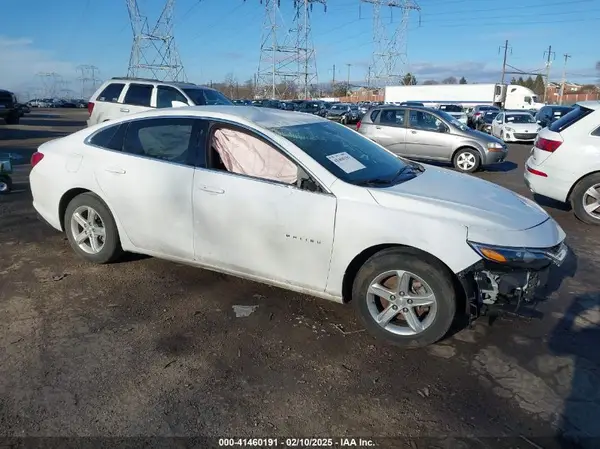 1G1ZD5ST0NF132138 2022 CHEVROLET MALIBU - Image 1