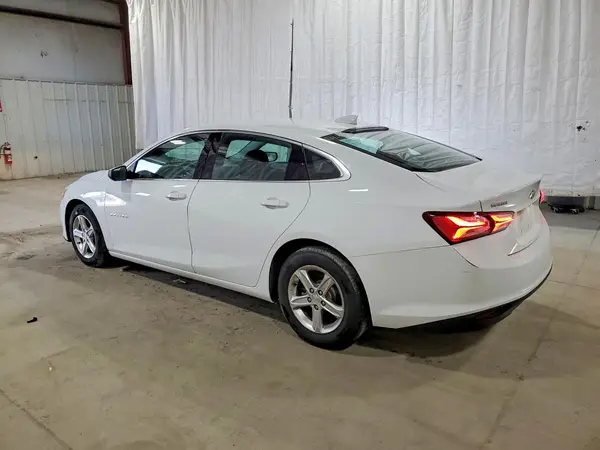 1G1ZD5ST0NF173711 2022 CHEVROLET MALIBU - Image 2