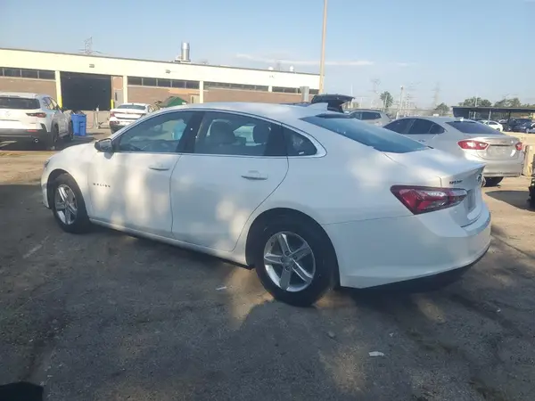 1G1ZD5ST0NF194042 2022 CHEVROLET MALIBU - Image 2