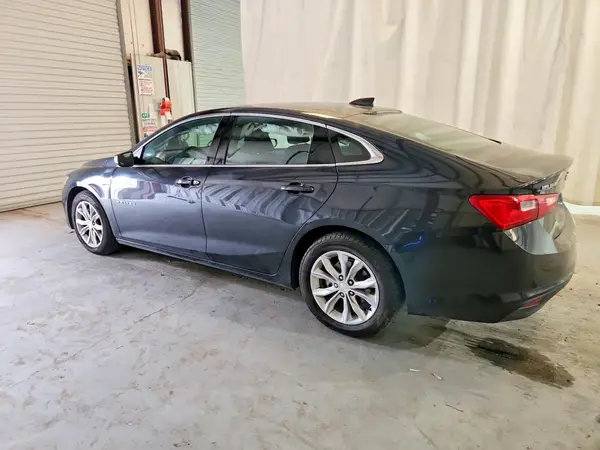 1G1ZD5ST0PF135611 2023 CHEVROLET MALIBU - Image 2