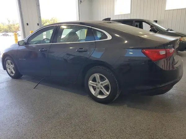 1G1ZD5ST0PF180306 2023 CHEVROLET MALIBU - Image 2