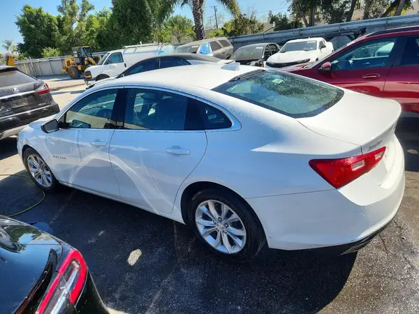 1G1ZD5ST0PF225664 2023 CHEVROLET MALIBU - Image 2